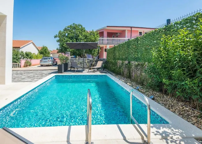 Villa Ivi