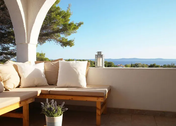 Basic Apartments - Ferienhaus Basic Croatia Vir Island
